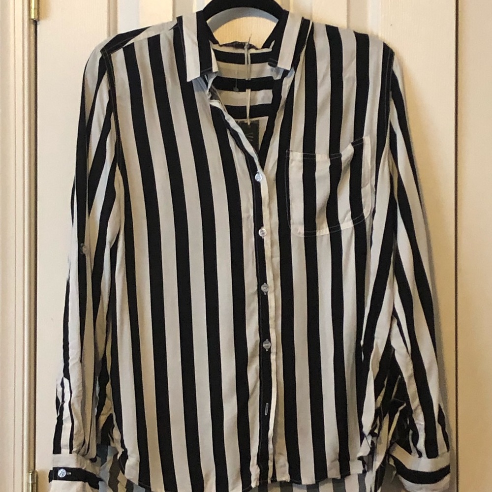 Striped high-low button up